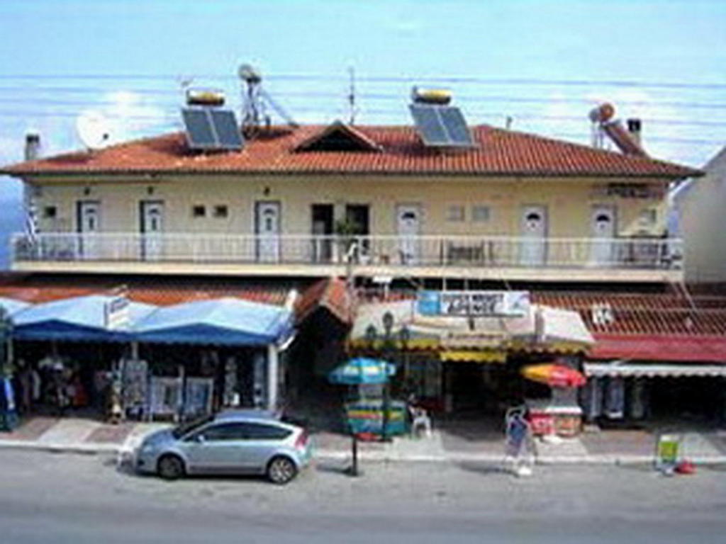 Drenos Rooms Kallithea  Habitación foto